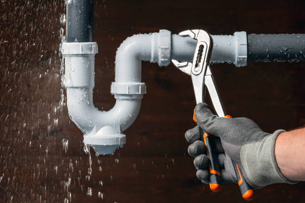 Professional Emergency Plumber technician working in Ludlow Falls, OH